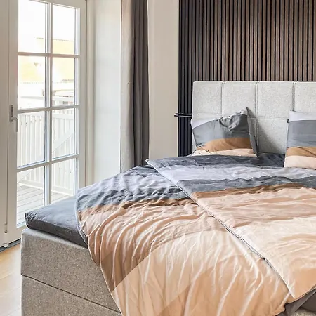 Cozy In With Wifi ブロックフス