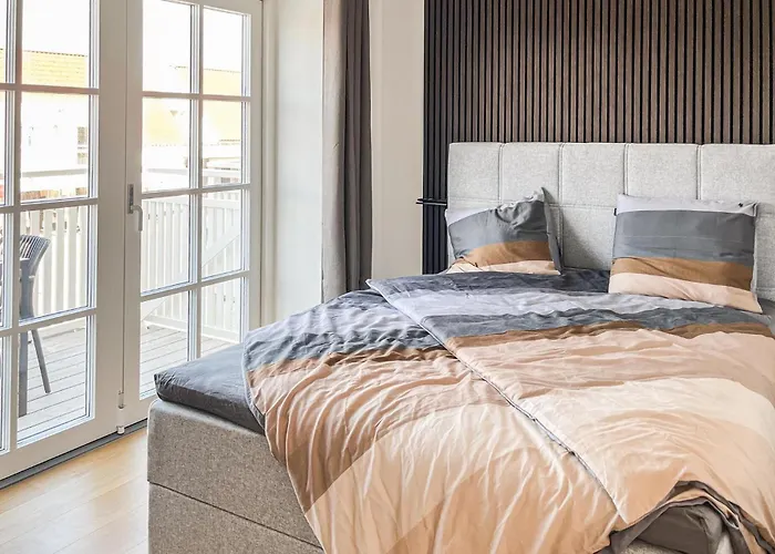 Cozy In With Wifi ブロックフス